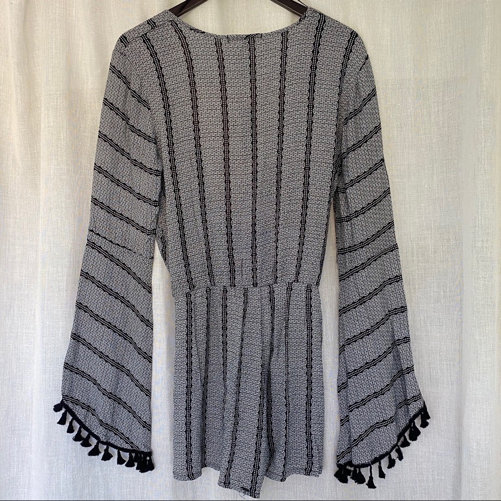 Romeo & Juliet Couture Boutique Romper - Picture 3 of 5